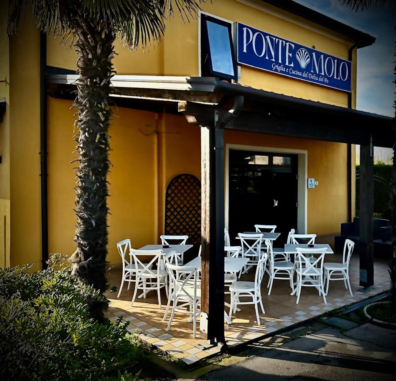 Hotel Ponte Molo Porto Tolle Exterior photo